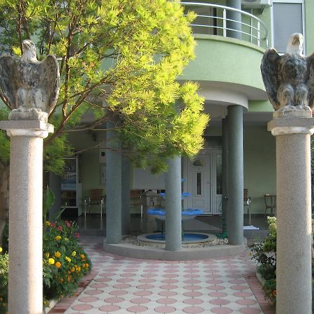 Guest House Vila Mimoza Ulcinj Exterior photo