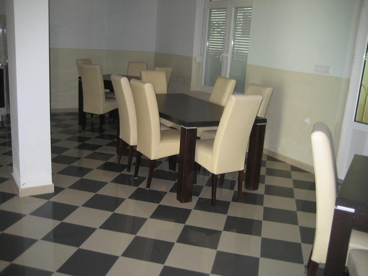 Guest House Vila Mimoza Ulcinj Exterior photo