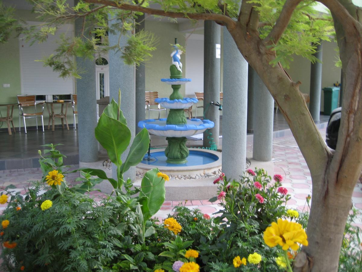 Guest House Vila Mimoza Ulcinj Exterior photo