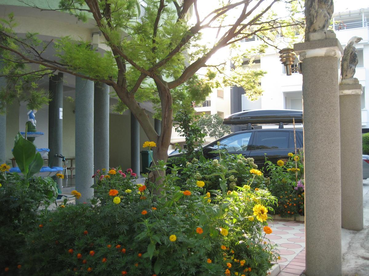 Guest House Vila Mimoza Ulcinj Exterior photo
